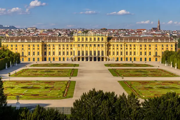 Palace and Gardens of Schönbrunnのイメージ画像